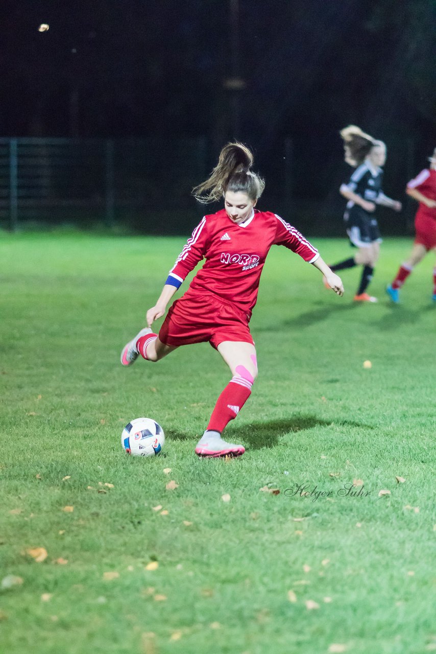 Bild 73 - Frauen SG Krempe/ETSV F. Glueckstadt - TSV Heiligenstedten : Ergebnis: 8:0